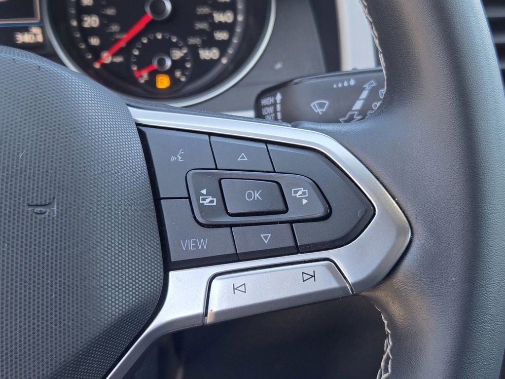 2021 Volkswagen Atlas Cross Sport SE - Photo 23