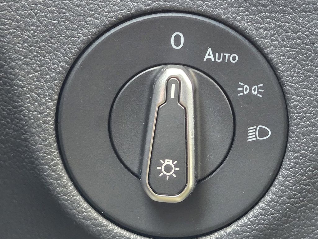 2024 Volkswagen Jetta Sport - Photo 22