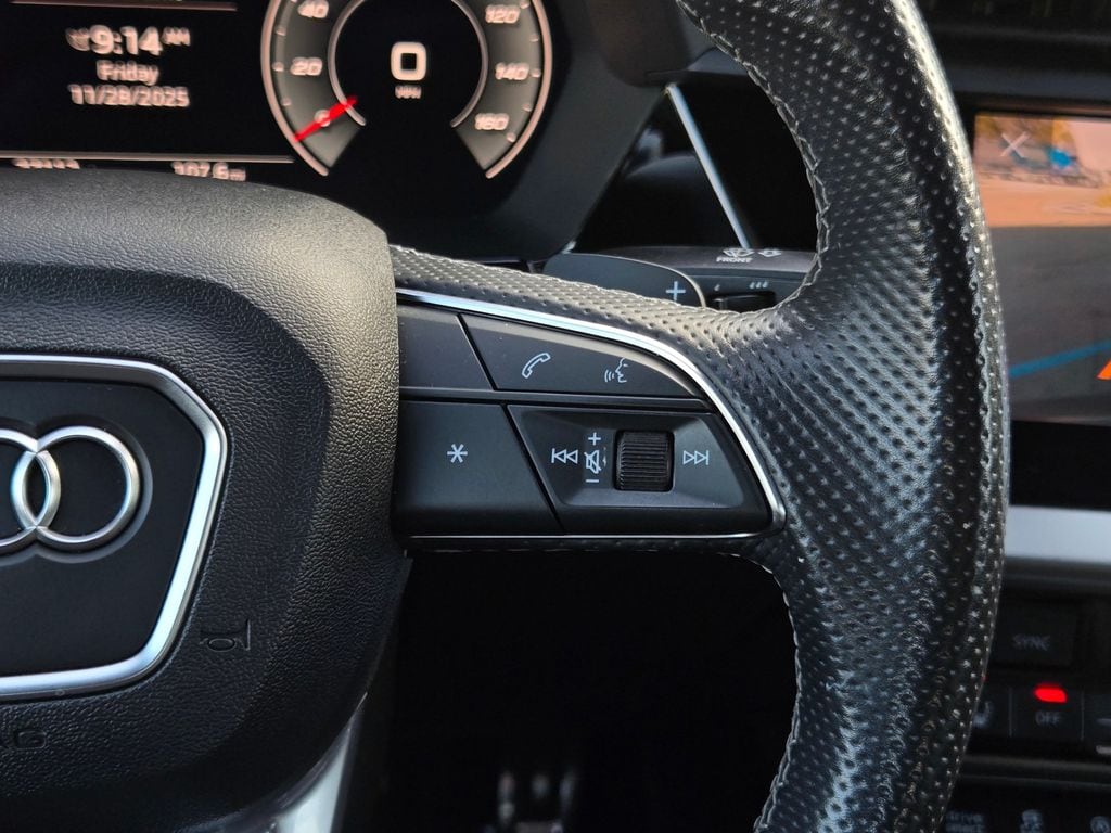 2022 Audi S3 Prestige - Photo 25
