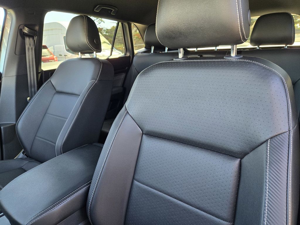 2021 Volkswagen Atlas Cross Sport SE - Photo 15