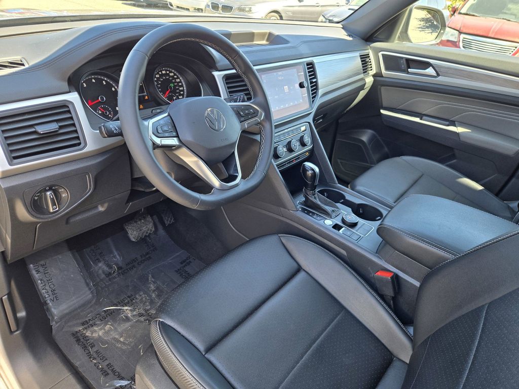 2021 Volkswagen Atlas Cross Sport SE - Photo 10