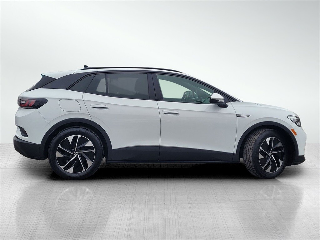 2021 Volkswagen ID.4 Pro photo 3