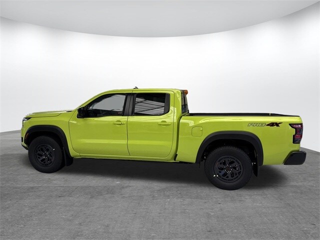 2026 Nissan Frontier PRO-4X photo 3