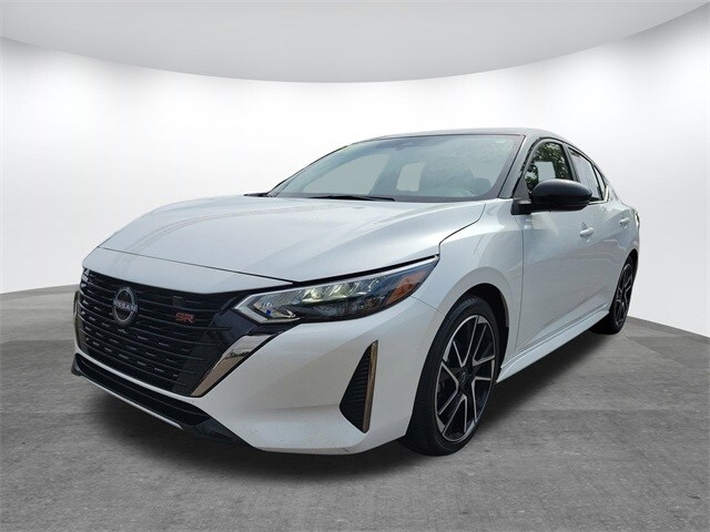 2024 Nissan Sentra SR photo 2