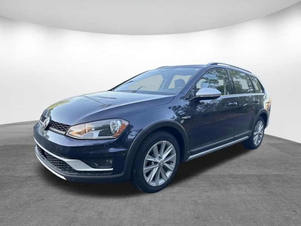Used 2017 Volkswagen Golf Alltrack TSI SE 4MOTION Wagon
