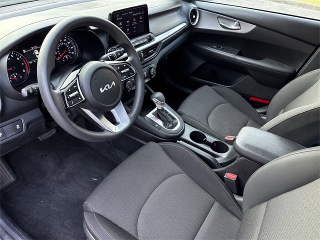 Used 2024 Kia Forte LXS Sedan