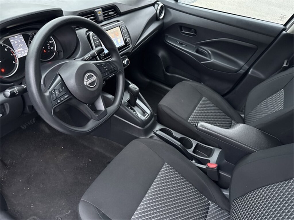 Used 2024 Nissan Versa 1.6 S Sedan