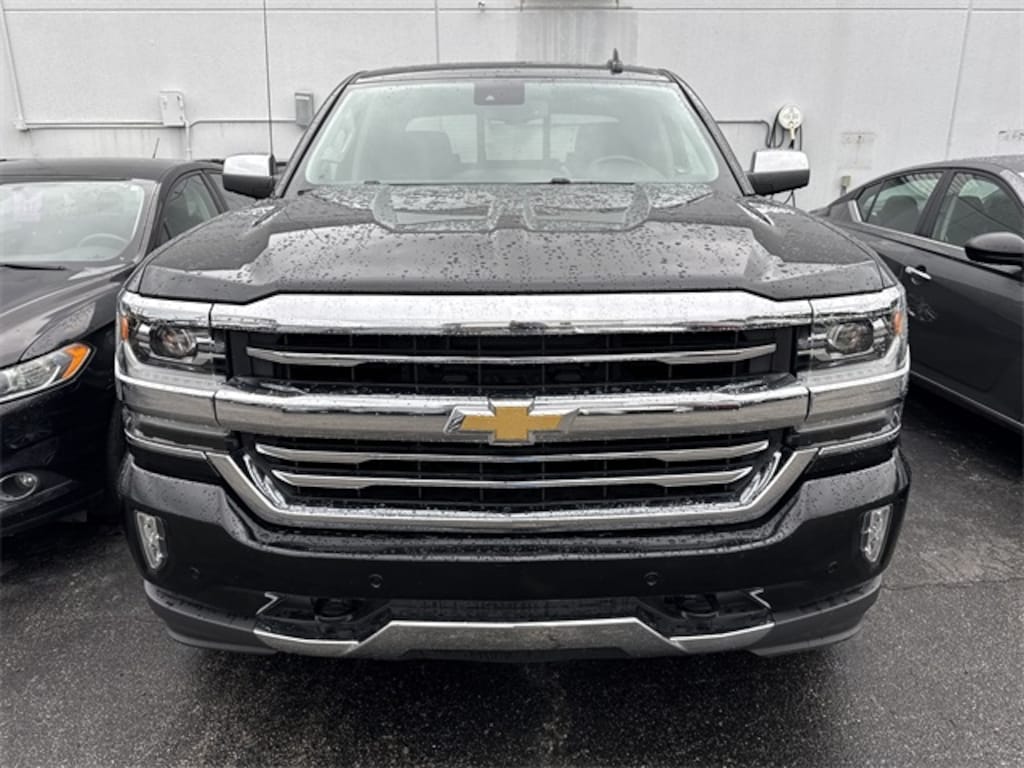 Used 2018 Chevrolet Silverado 1500 High Country Truck Crew Cab