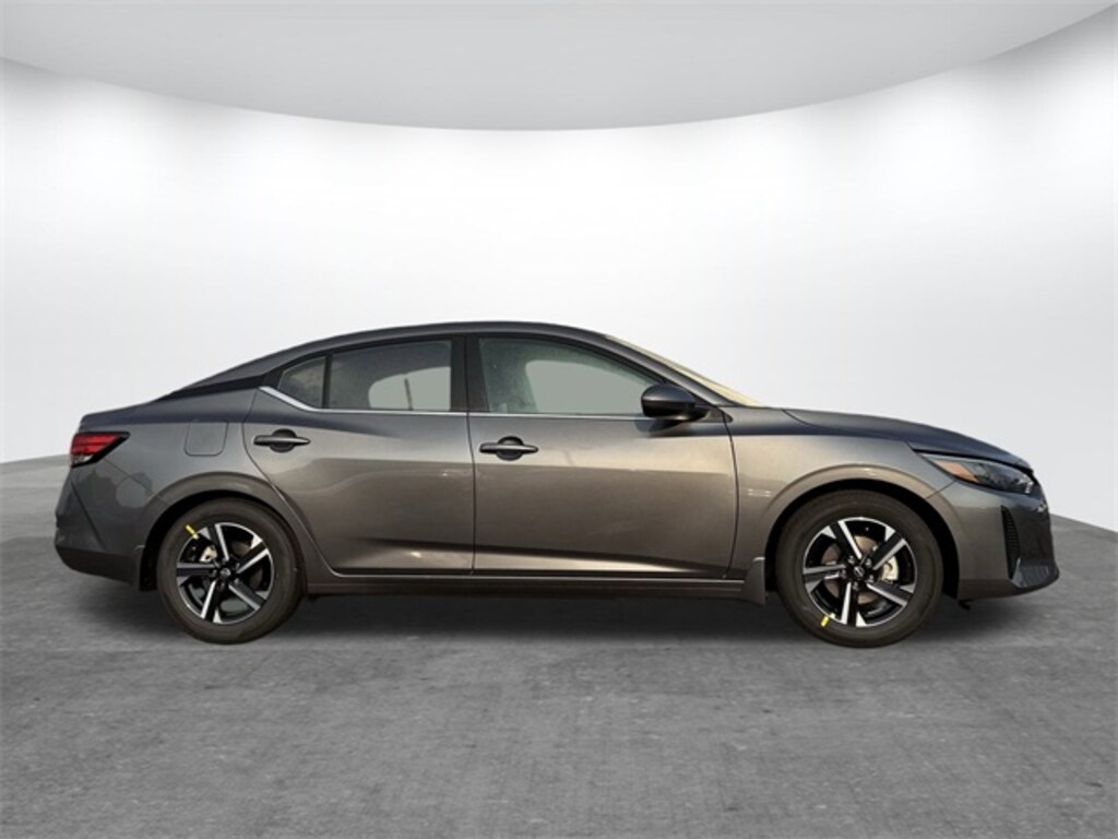 New 2025 Nissan Sentra SV Sedan