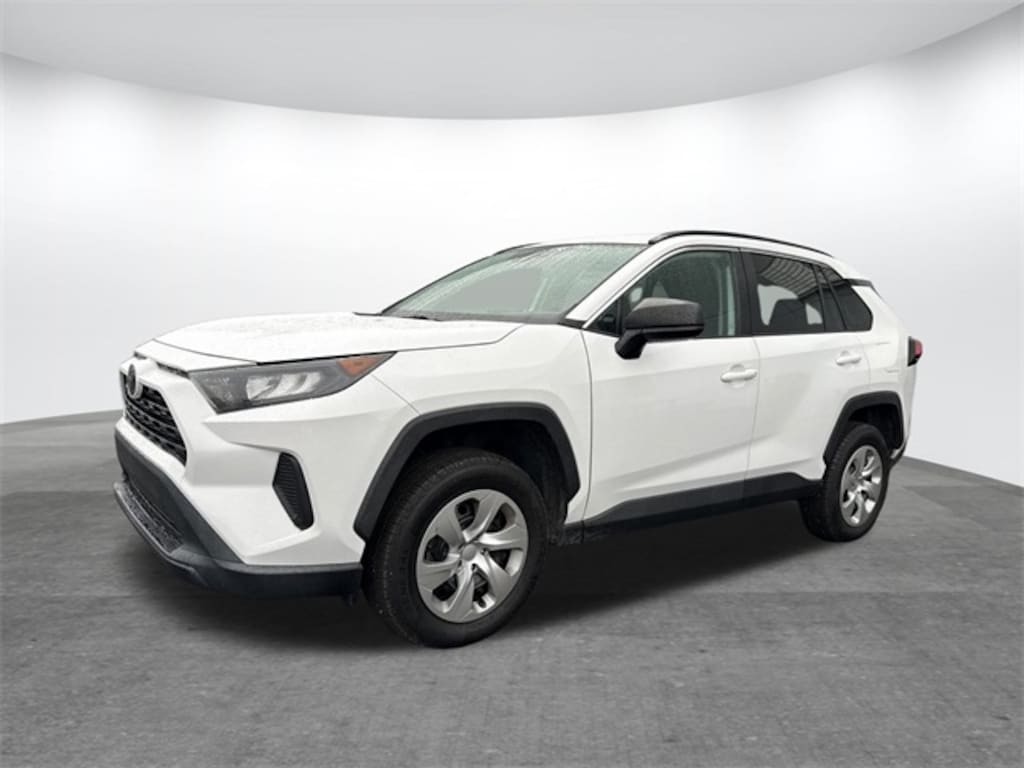 Used 2021 Toyota RAV4 LE SUV