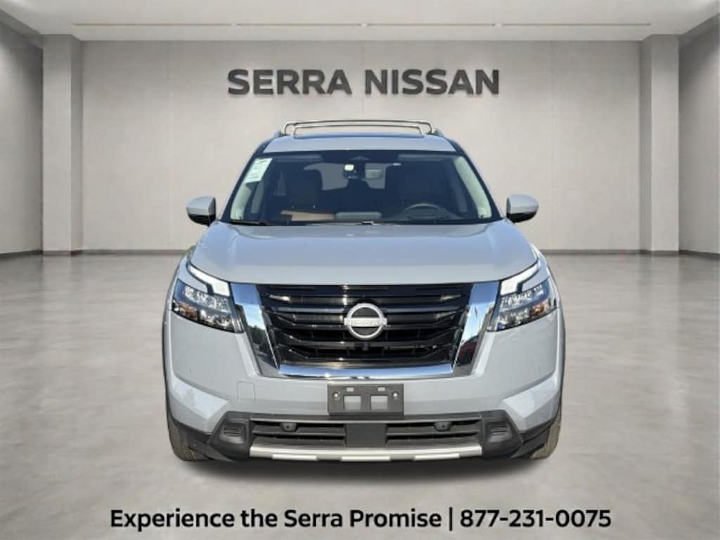 Used 2025 Nissan Pathfinder Platinum SUV
