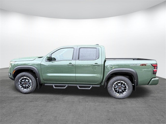 2026 Nissan Frontier PRO-4X photo 3