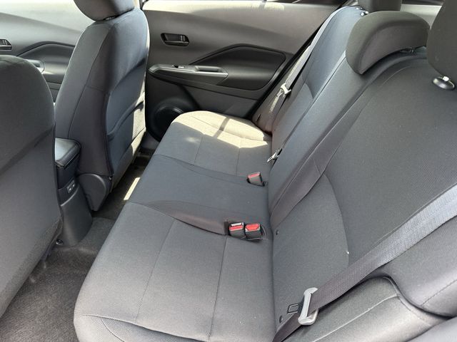 2025 Nissan KICKS PLAY Base - Photo 10