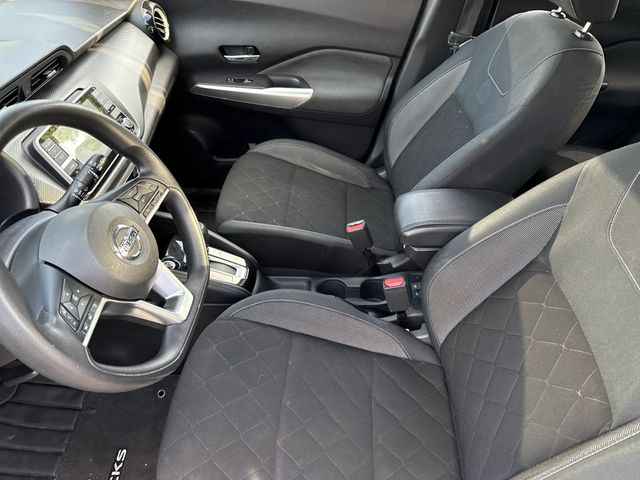 2020 Nissan Kicks SV - Photo 11