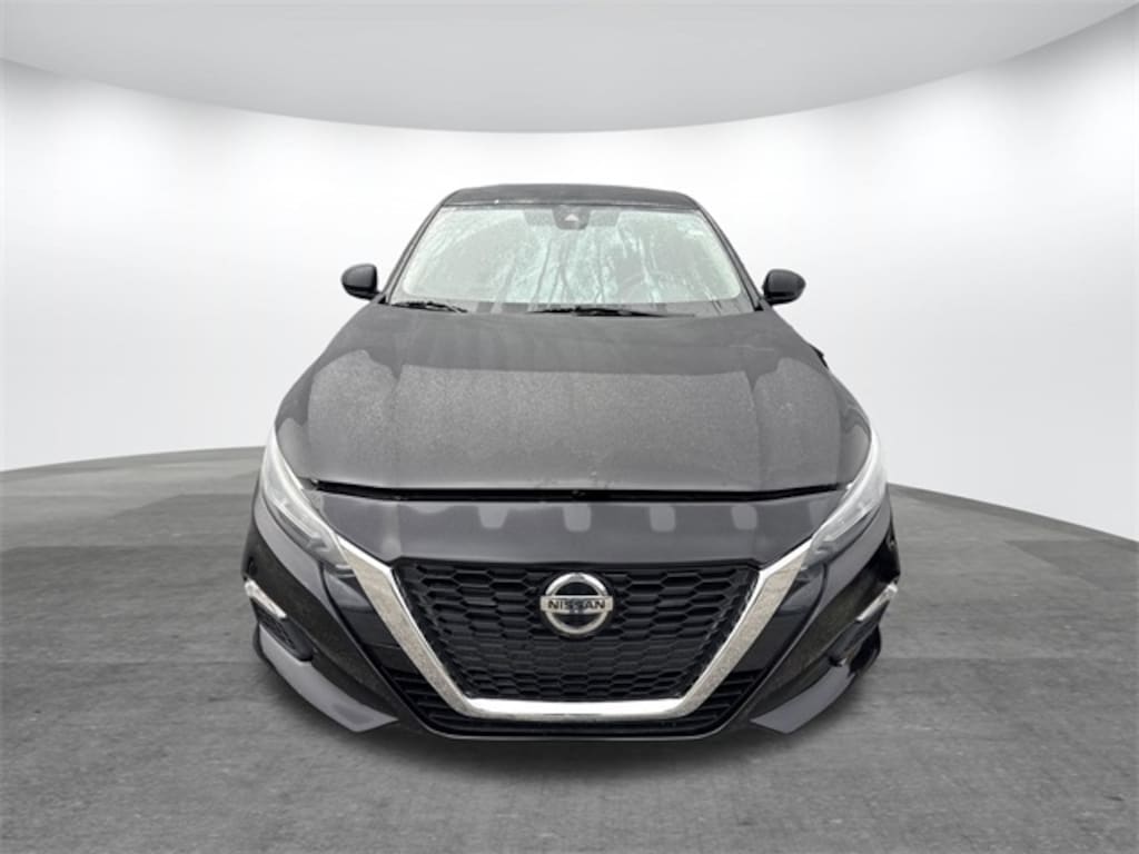 Used 2022 Nissan Altima 2.5 SV Sedan