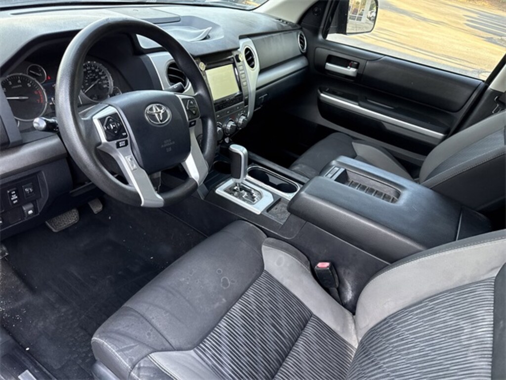 Used 2017 Toyota Tundra SR5 4.6L V8 Truck CrewMax