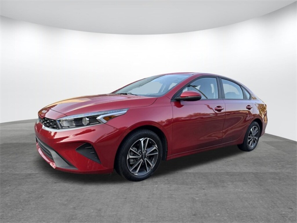 Used 2024 Kia Forte LXS Sedan