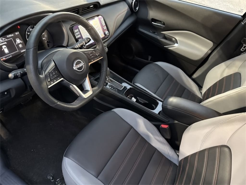 Used 2024 Nissan Kicks SR SUV