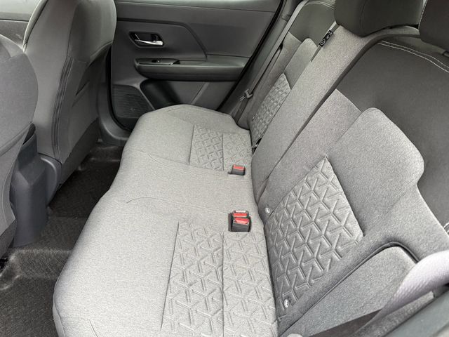 2026 Nissan KICKS SV - Photo 9