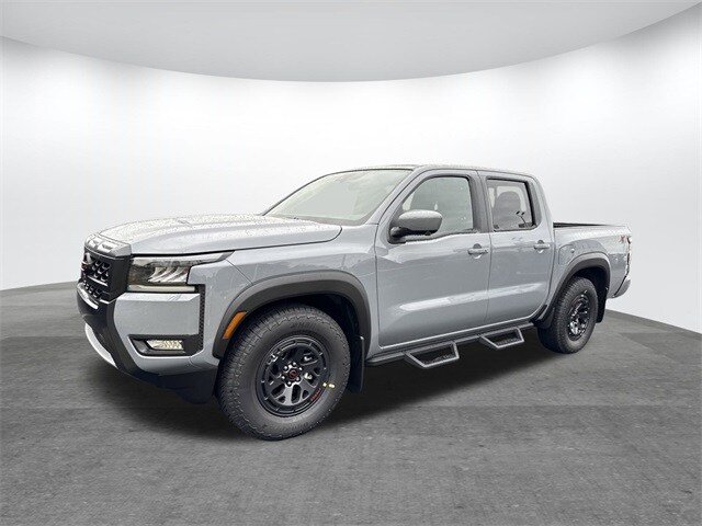 2026 Nissan Frontier PRO-X photo 2