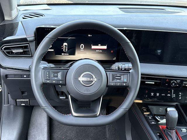 2025 Nissan Kicks SR AWD - Photo 12