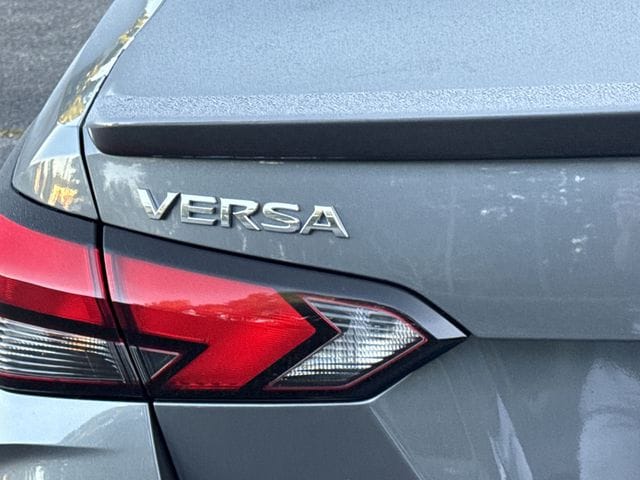 2025 Nissan Versa Sedan SR - Photo 26