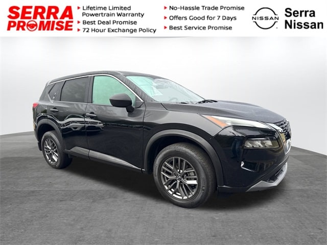 2023 Nissan Rogue S's photo