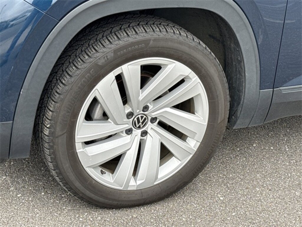 Used 2021 Volkswagen Atlas Cross Sport 3.6L V6 SE w/Technology SUV