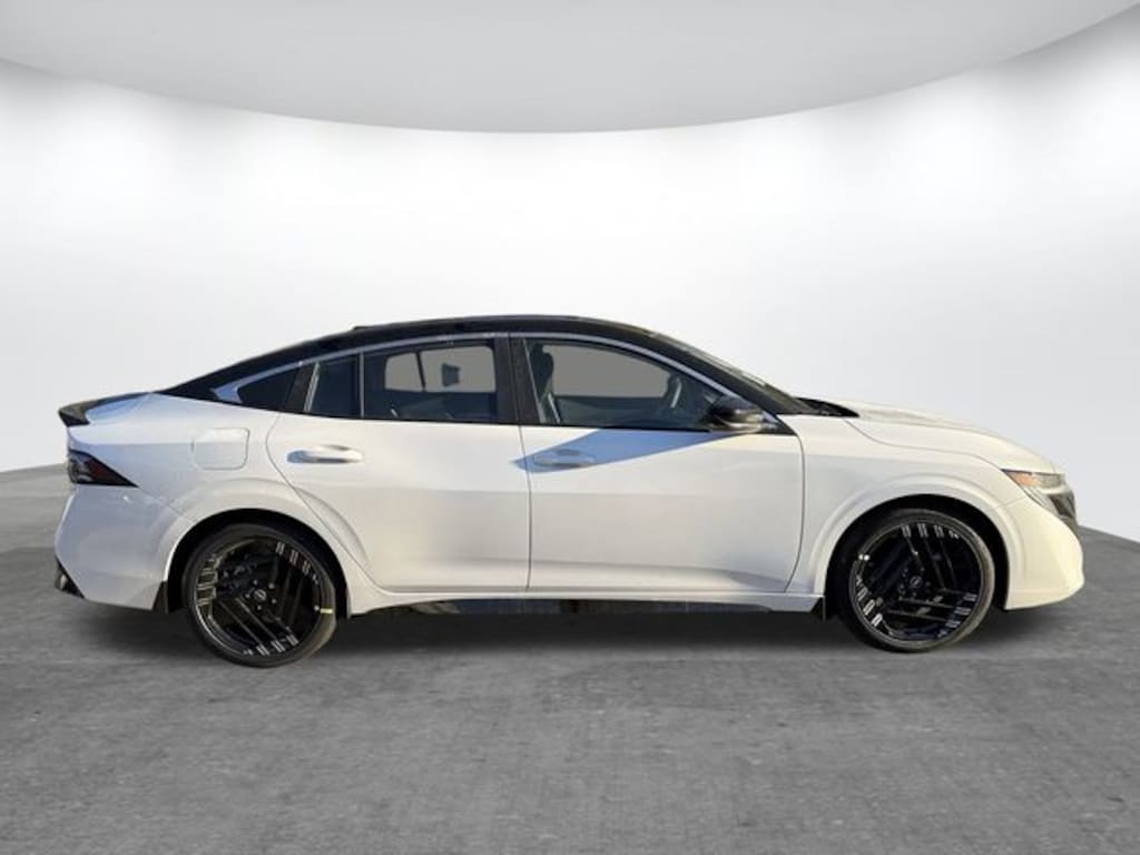 New 2026 Nissan Sentra SR Sedan