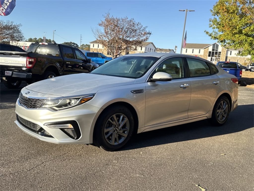 Used 2019 Kia Optima LX Sedan