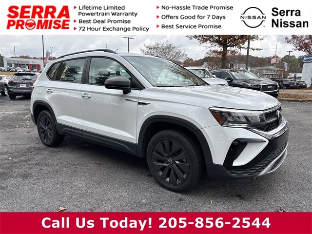 2022 Volkswagen Taos S's photo