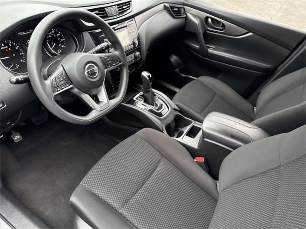 Used 2018 Nissan Rogue Sport S SUV