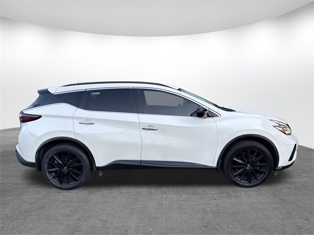 2023 Nissan Murano SV photo 3