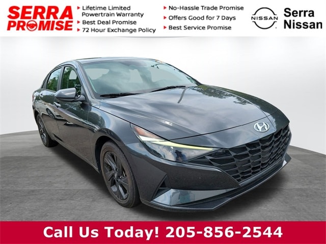 2021 Hyundai Elantra SEL's photo