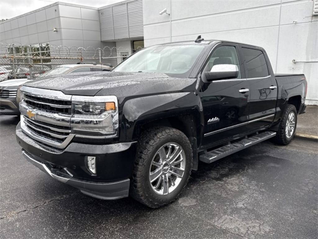 Used 2018 Chevrolet Silverado 1500 High Country Truck Crew Cab