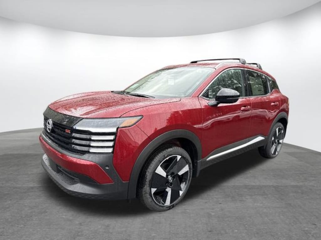 New 2026 Nissan Kicks SR SUV