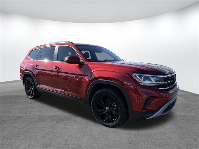 2022 Volkswagen Atlas SE Technology photo 2