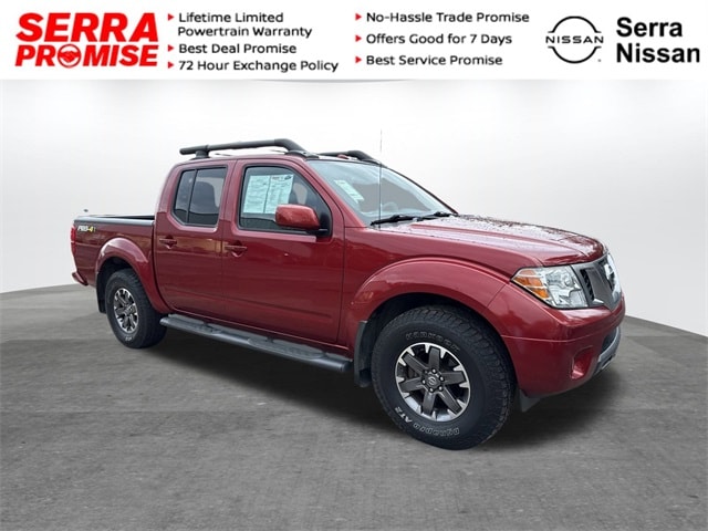 2016 Nissan Frontier PRO-4X's photo
