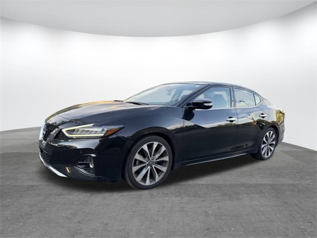 Used 2023 Nissan Maxima Platinum Sedan