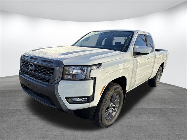 2025 Nissan Frontier SV photo 2
