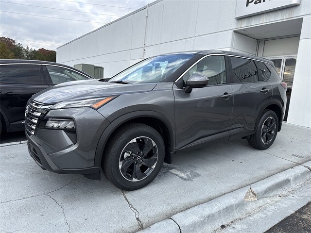 2026 Nissan Rogue SV photo 2