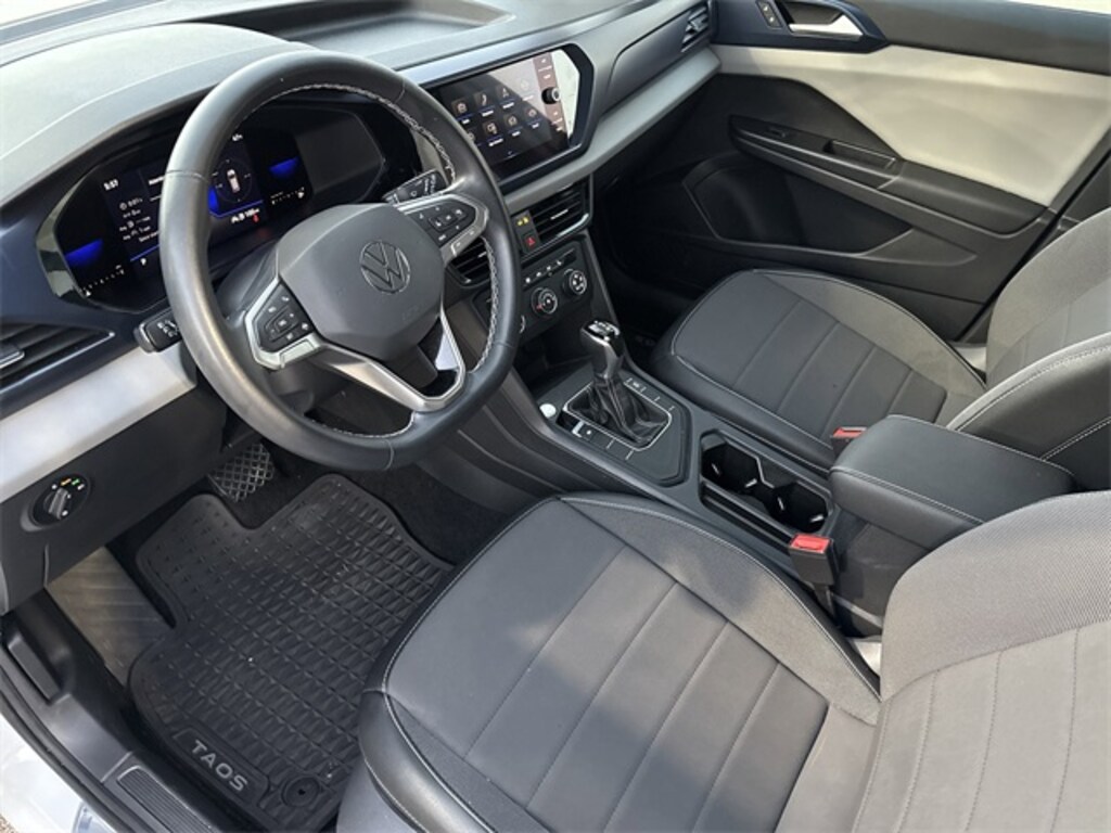 Used 2022 Volkswagen Taos 1.5T SE SUV