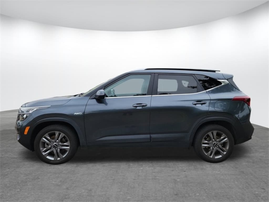 Used 2022 Kia Seltos S SUV