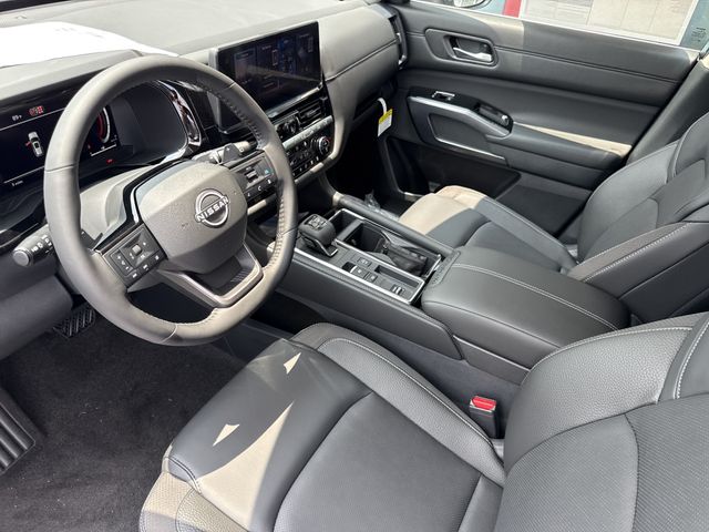 2026 Nissan Pathfinder SL - Photo 9