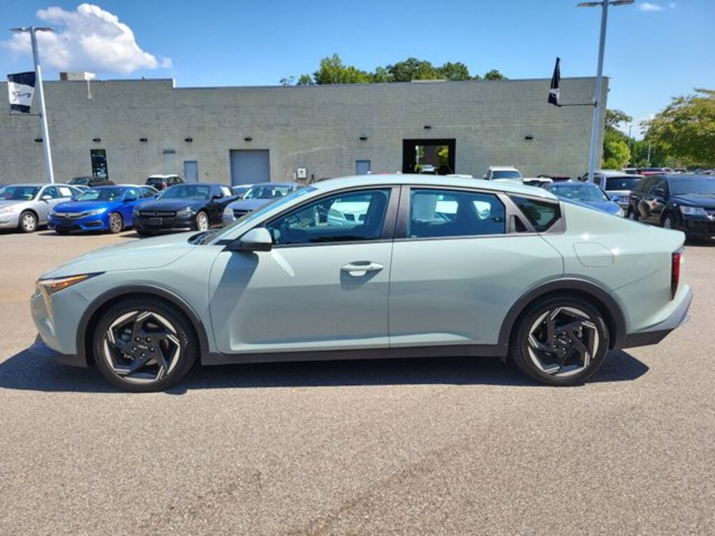 Used 2025 Kia K4 EX Sedan