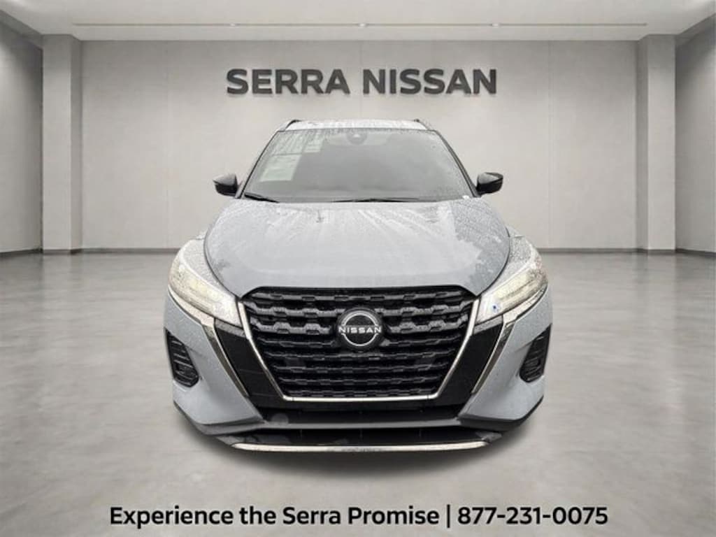Used 2024 Nissan Kicks SR SUV