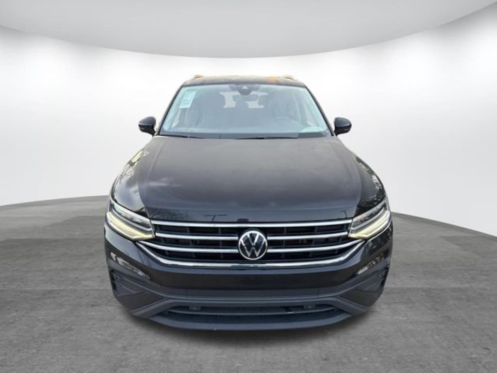 Used 2023 Volkswagen Tiguan 2.0T SE SUV