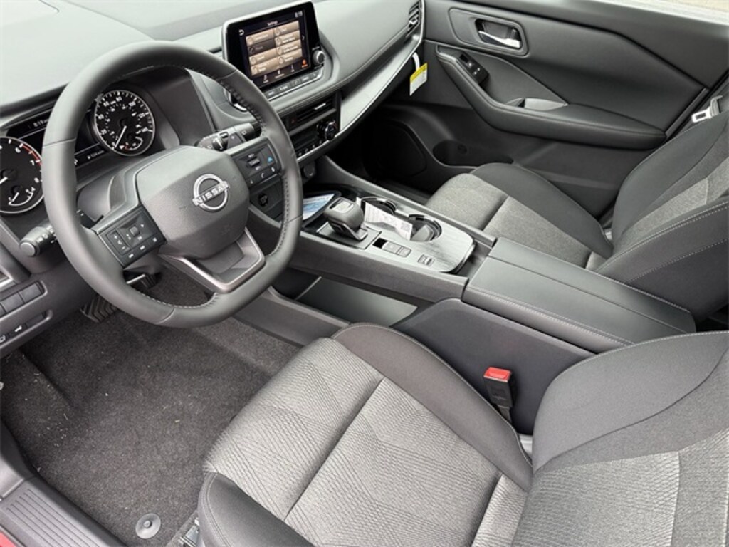 New 2026 Nissan Rogue SV SUV