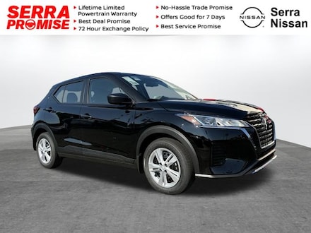 2025 Nissan Kicks Play S SUV