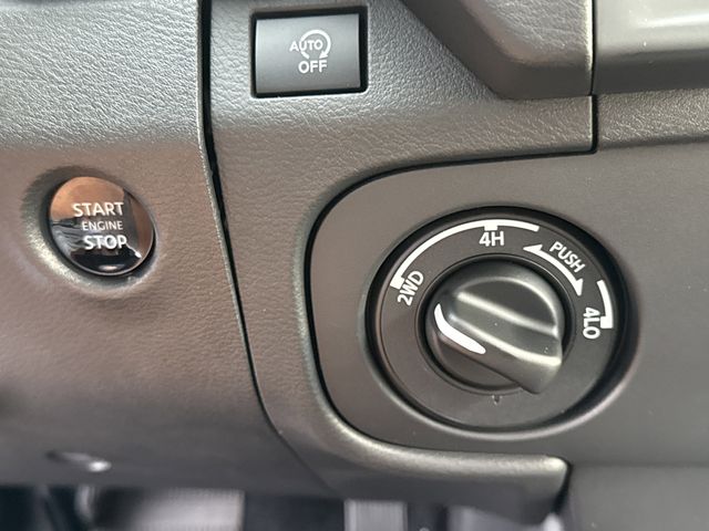 2026 Nissan Frontier SV - Photo 22